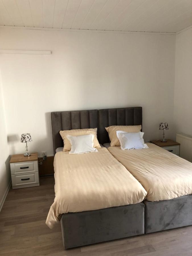 Apartment Barba.Frane Zadar Eksteriør billede
